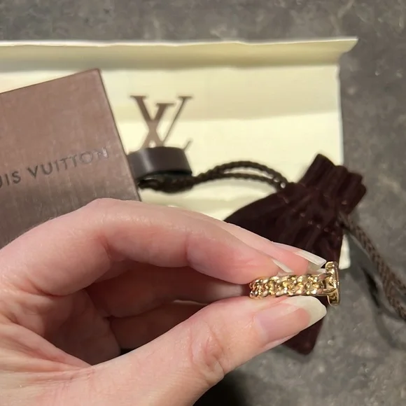 ✨ Louis Vuitton ID Chain Ring - Picture 4 of 10